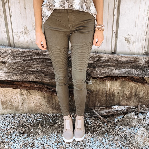 Enclothe Pants - Must Have Moto Leggings